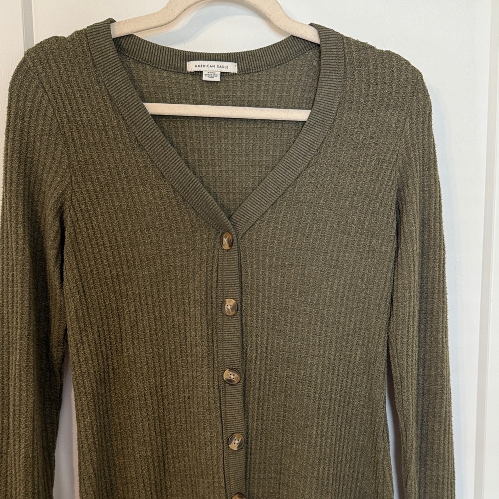 American Eagle Outfitters Ribbed Button-Down Dress in Olive Green - Picture 4 of 6